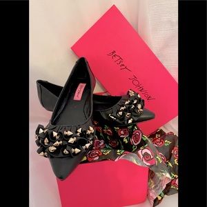 COPY - Betsey Johnson Eve Leather Pointy Toe Flat